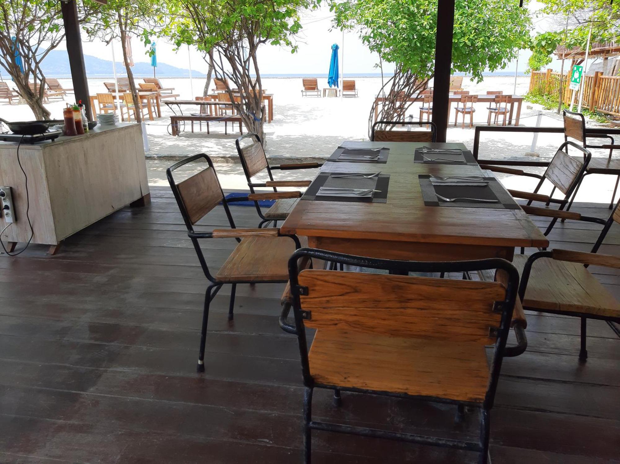 Mola2 Resort Gili Air Exteriör bild